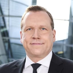 Hans-Peter Kneip