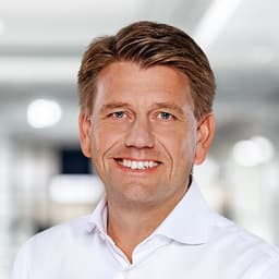 Oliver Steil